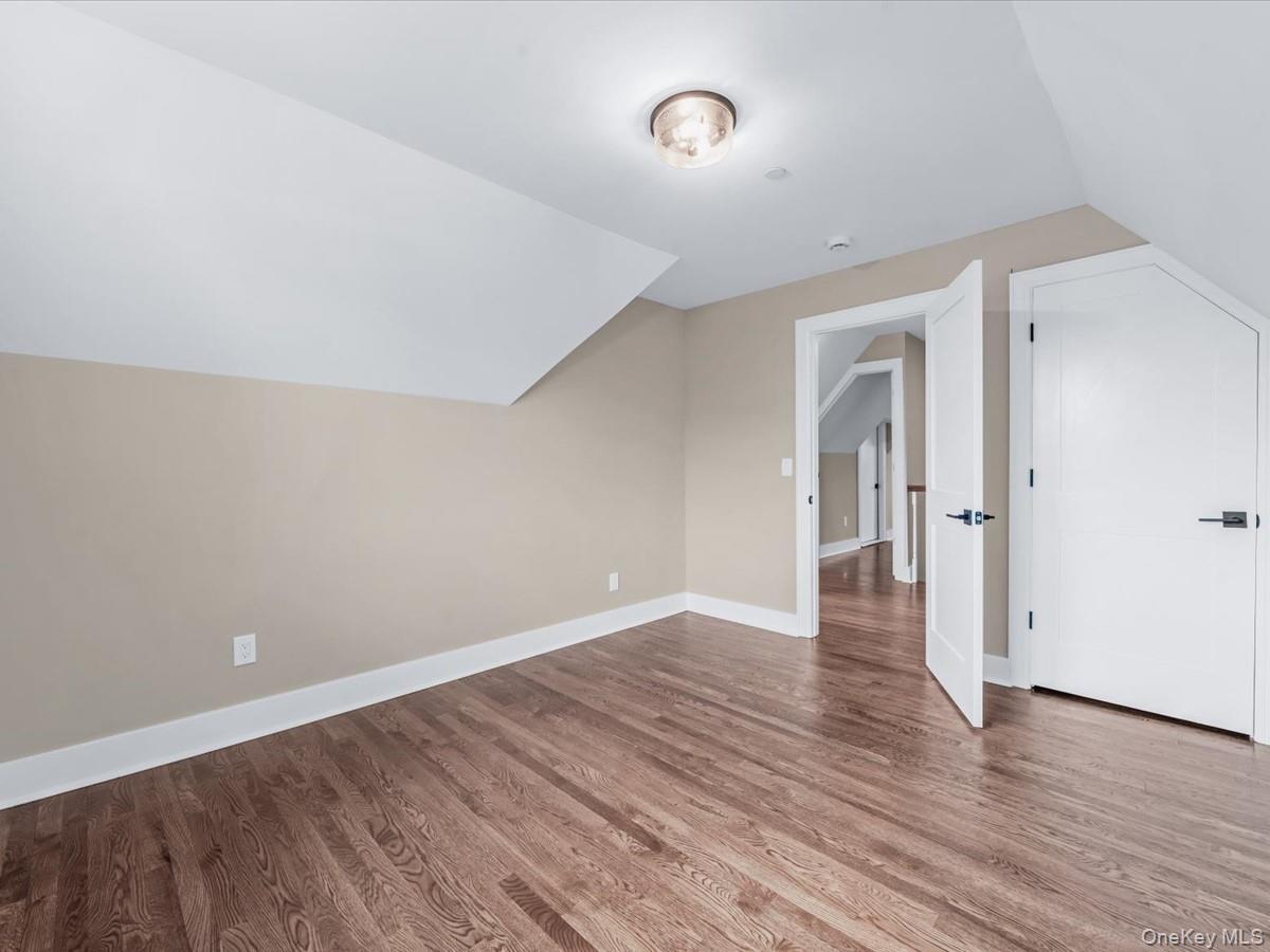 Single Family Stewart Nassau County, NY 11530, MLS-883095-40