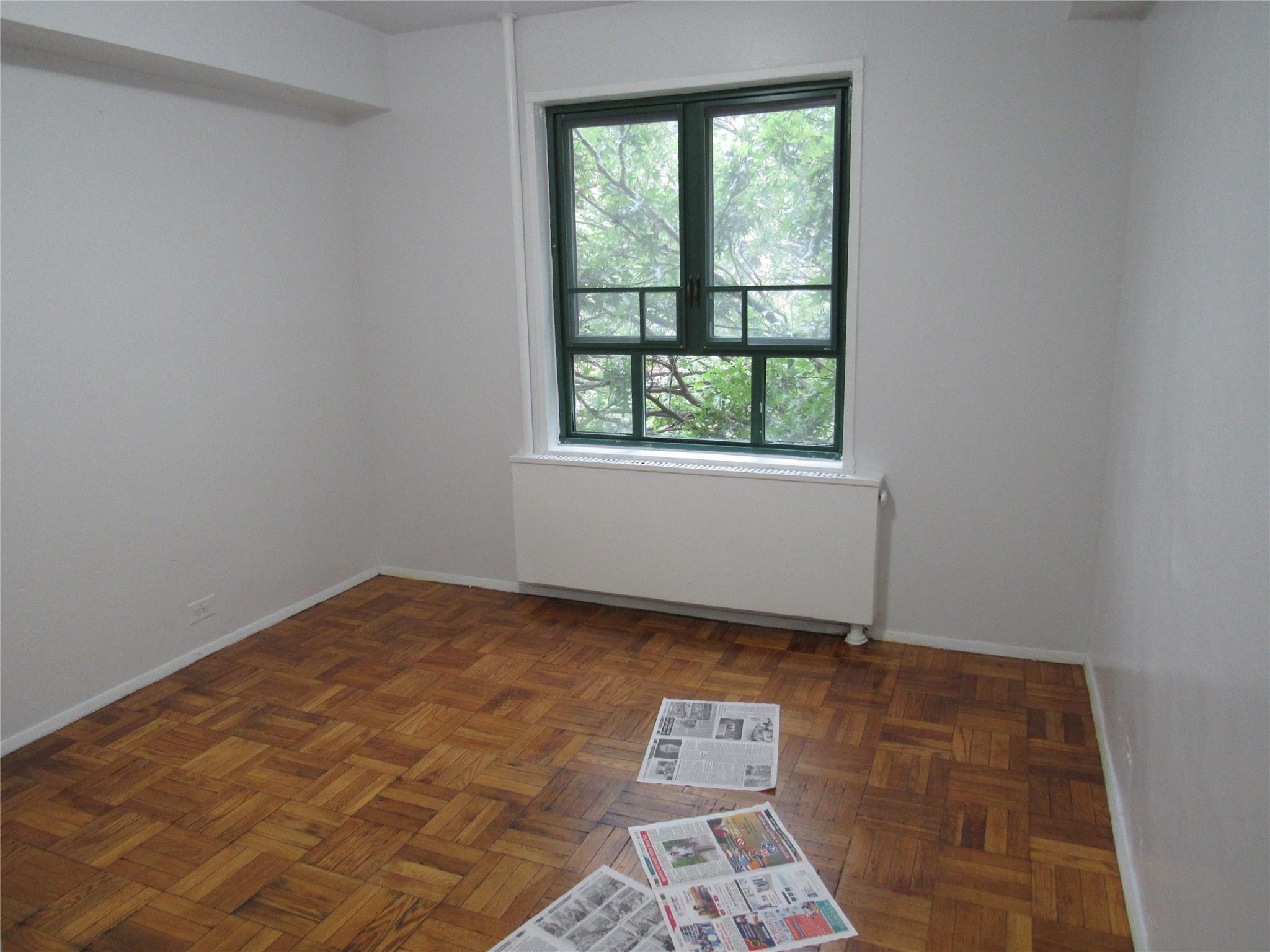 Apartment Odell  Bronx, NY 10462, MLS-883100-14