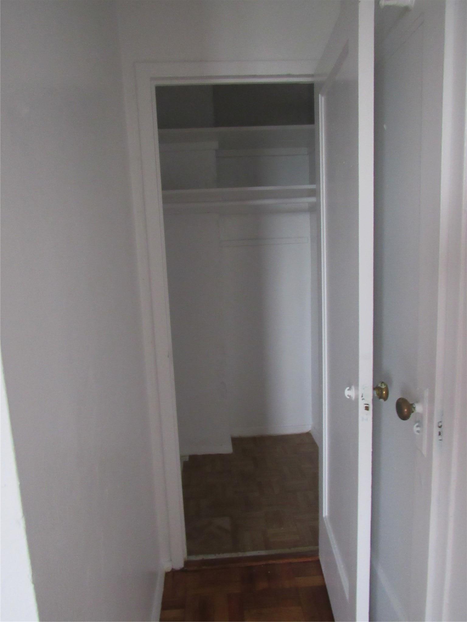 Apartment Odell  Bronx, NY 10462, MLS-883100-18
