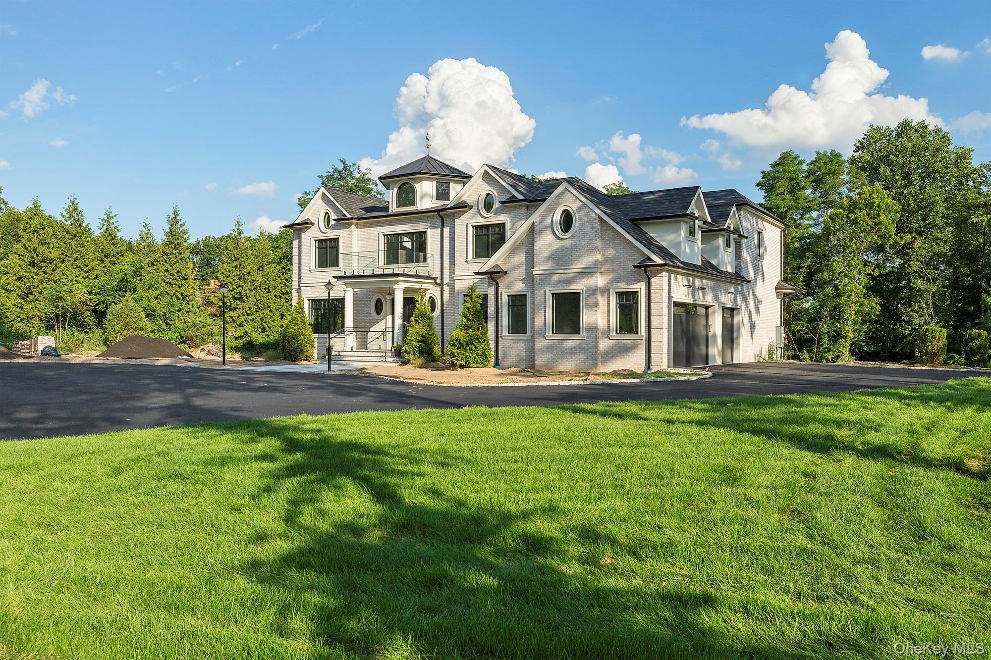 Single Family Saint Andrews Nassau County, NY 11568, MLS-883102-4