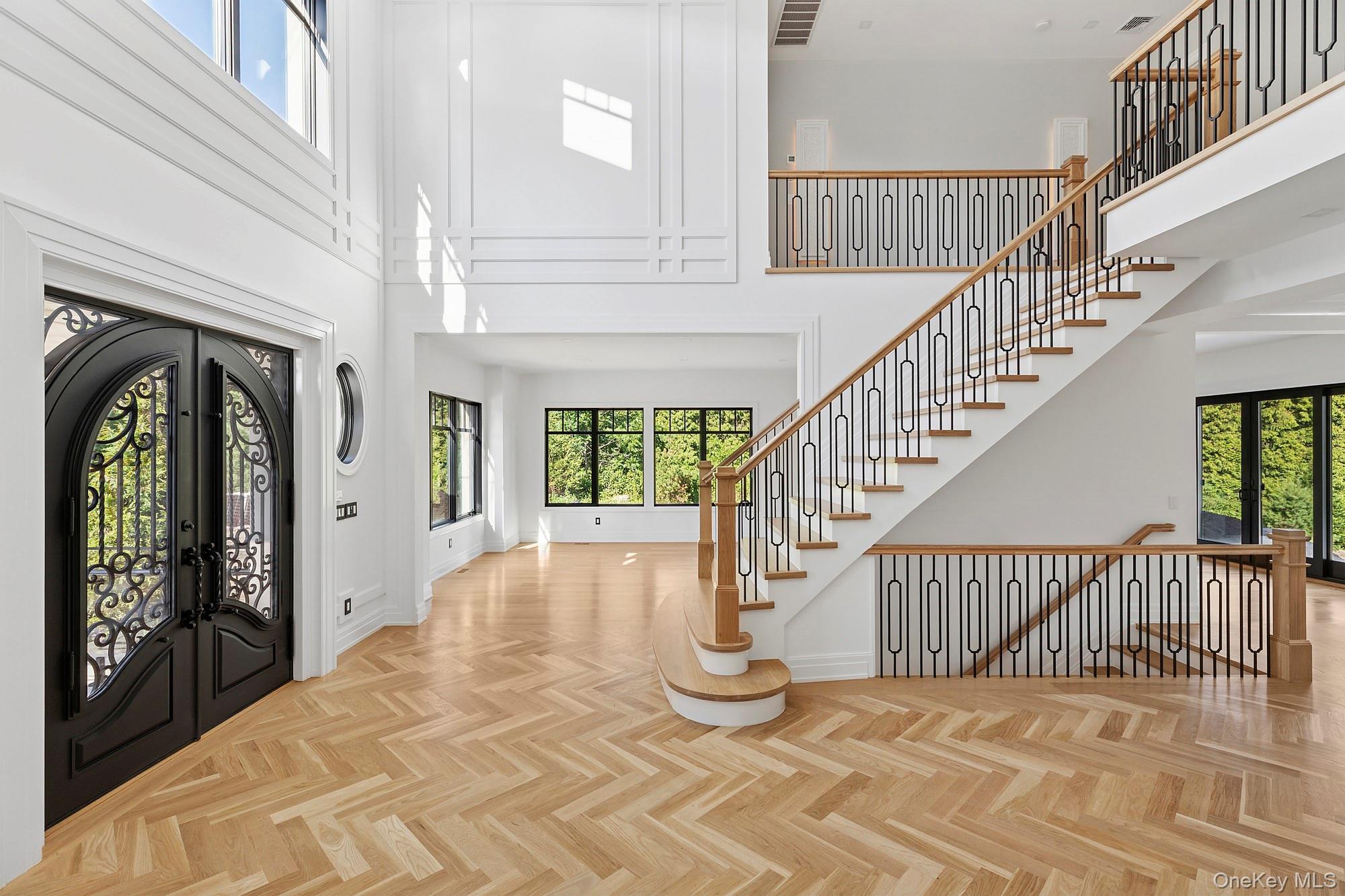 Single Family Saint Andrews Nassau County, NY 11568, MLS-883102-8