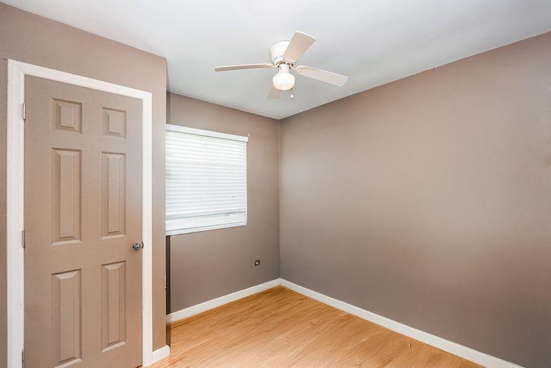 Single Family Belle  Suffolk County, NY 11779, MLS-883111-8