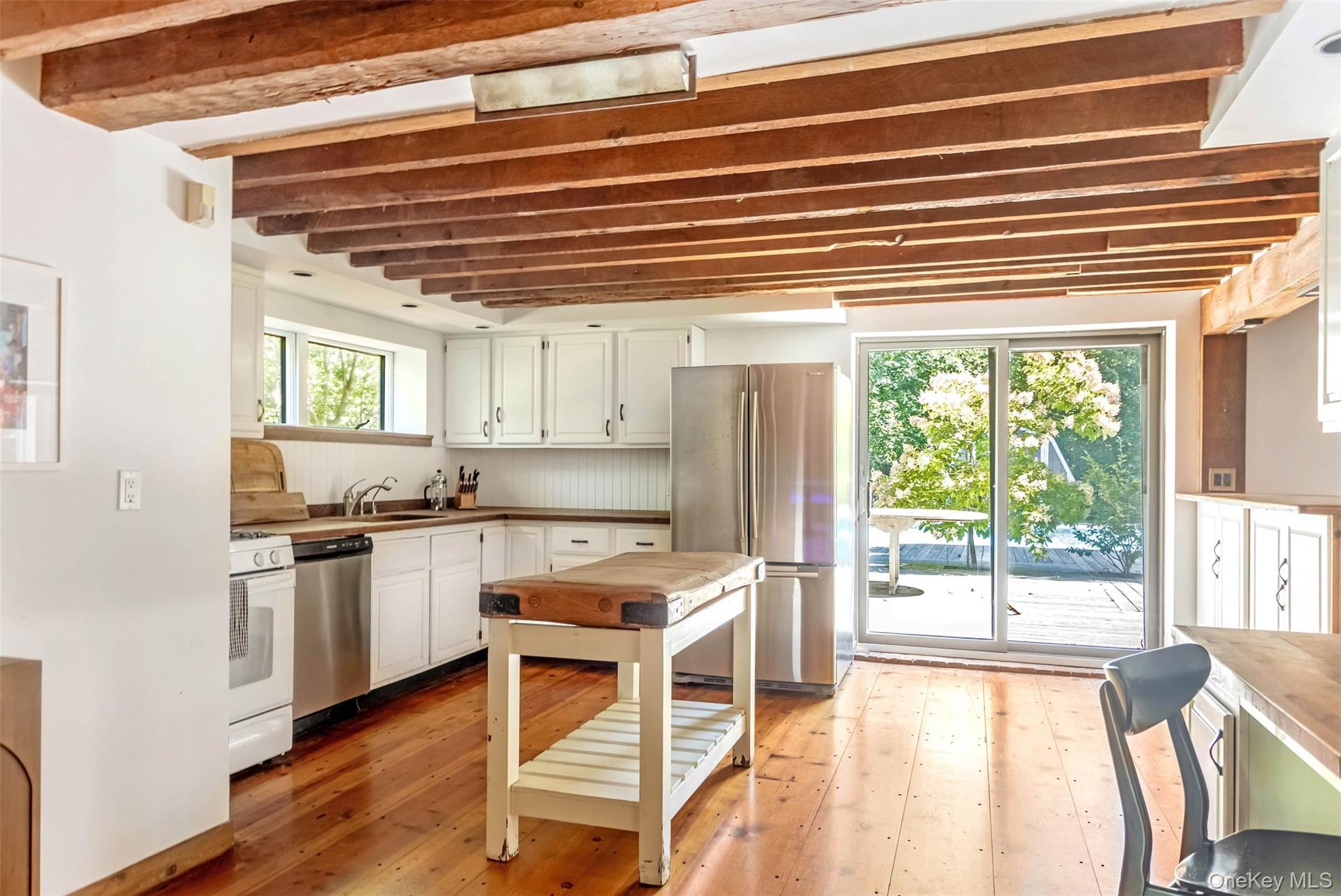 Single Family Mill Suffolk County, NY 11952, MLS-883112-8