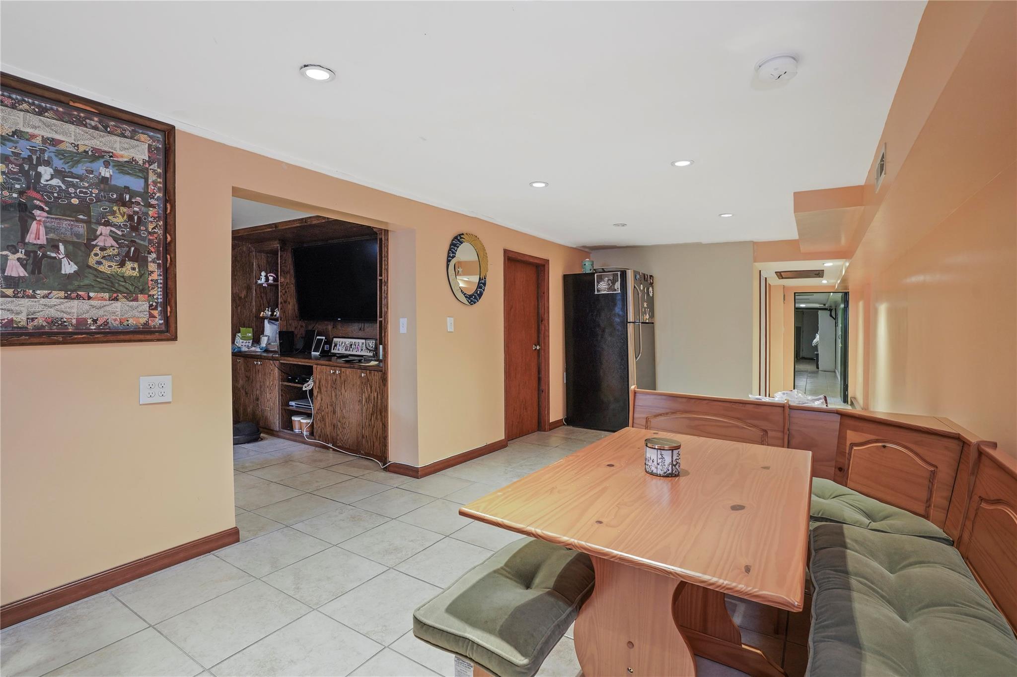 Commercial Sale Decatur  Brooklyn, NY 11237, MLS-883122-38