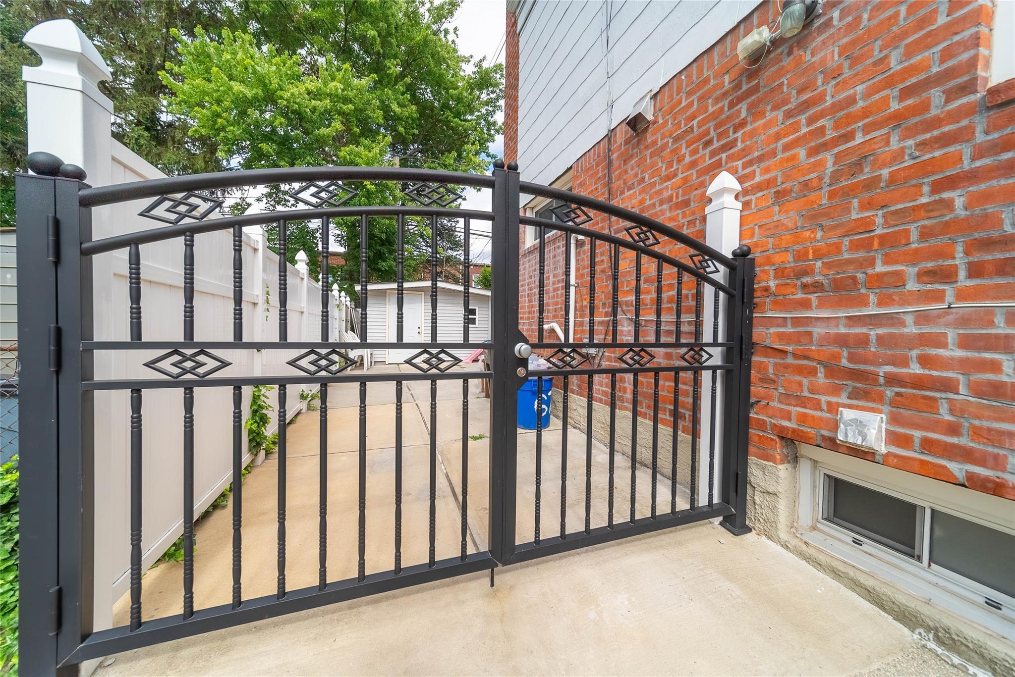 Single Family 197th  Queens, NY 11365, MLS-883153-19