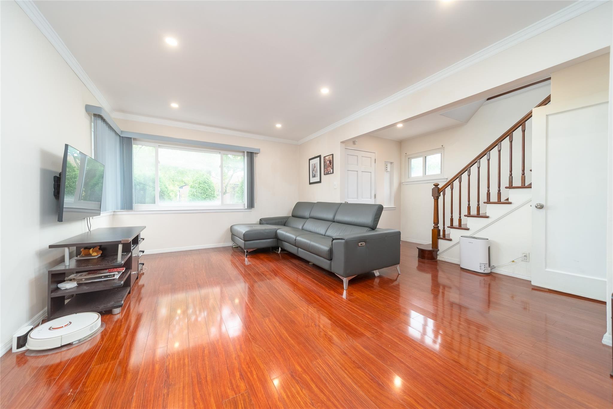 Single Family 197th  Queens, NY 11365, MLS-883153-2