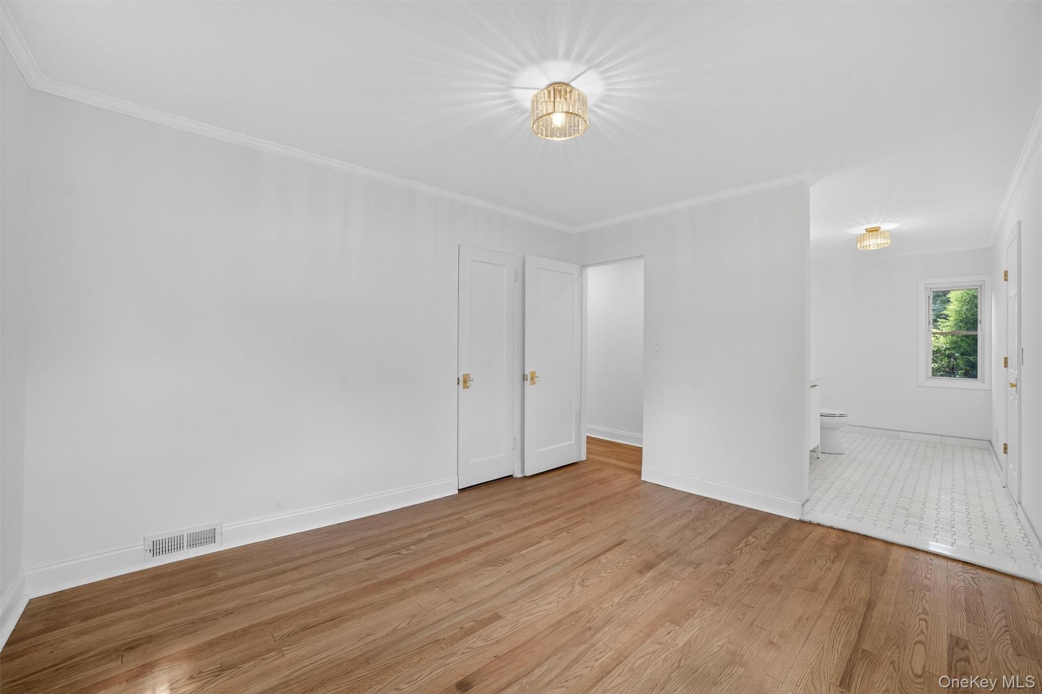 Single Family Benedict Westchester County, NY 10709, MLS-883158-19