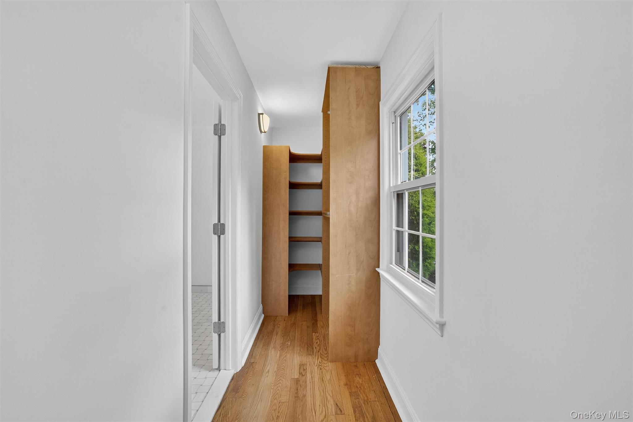 Single Family Benedict Westchester County, NY 10709, MLS-883158-23