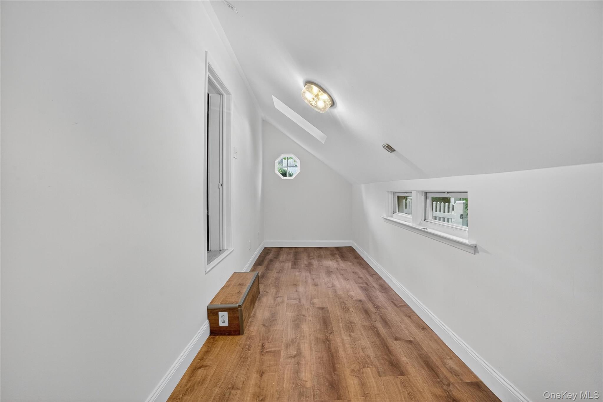 Single Family Benedict Westchester County, NY 10709, MLS-883158-25