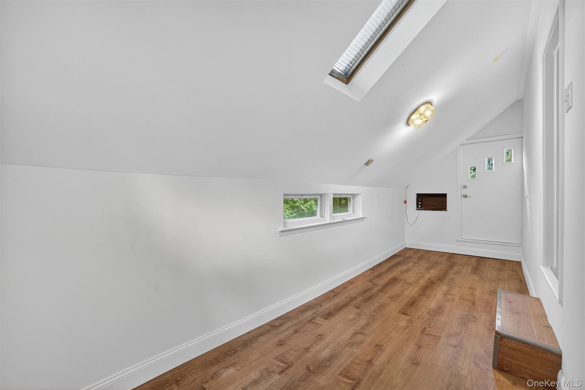 Single Family Benedict Westchester County, NY 10709, MLS-883158-26