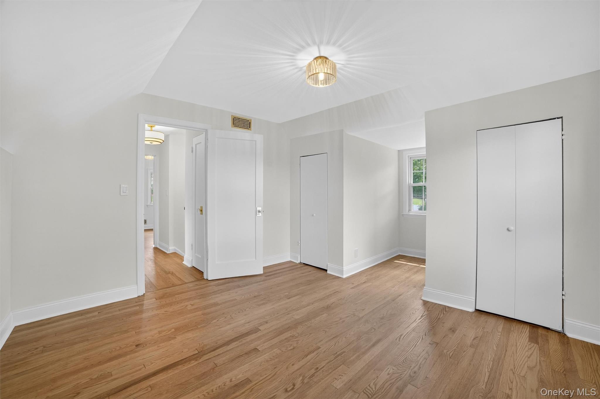 Single Family Benedict Westchester County, NY 10709, MLS-883158-29