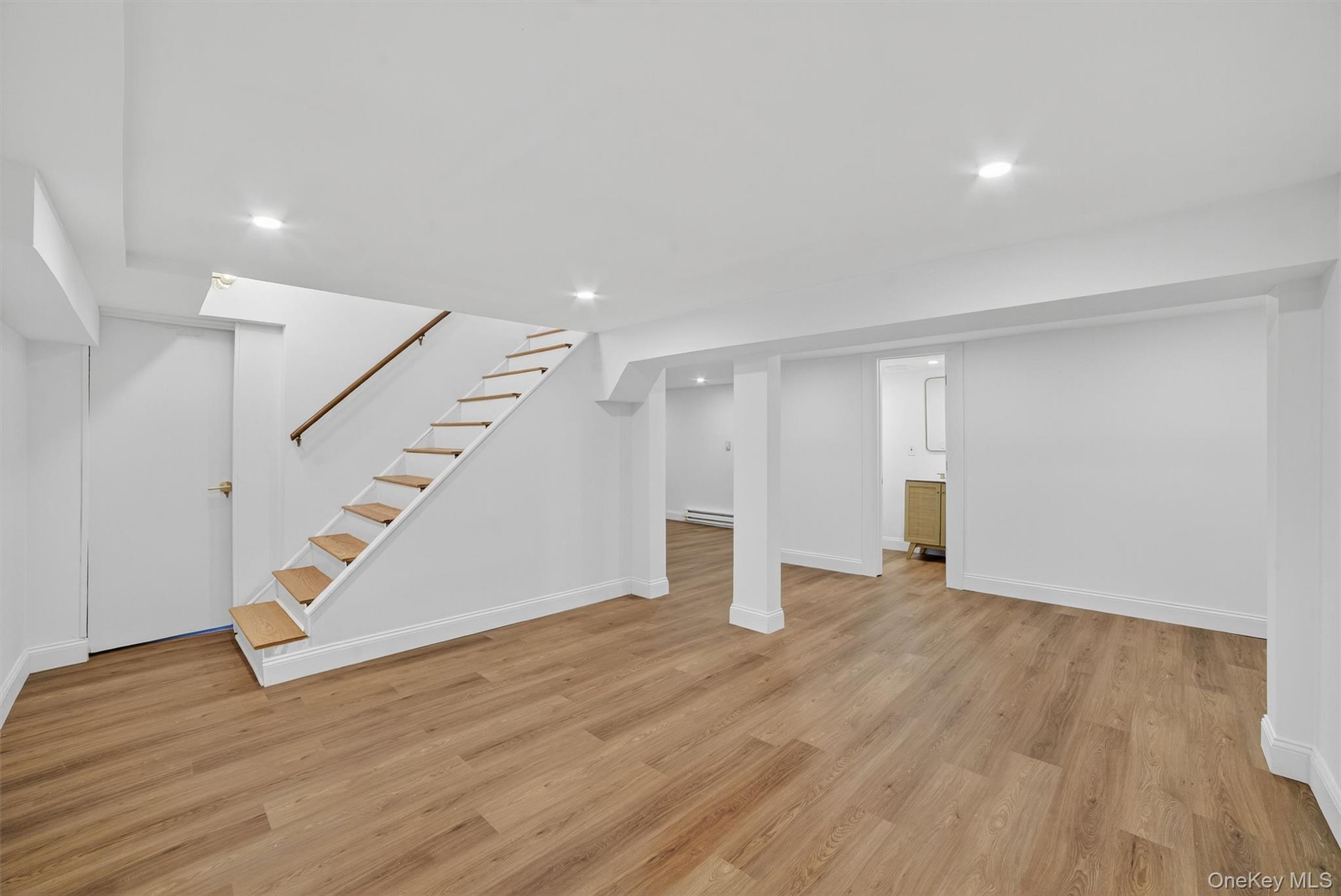 Single Family Benedict Westchester County, NY 10709, MLS-883158-34