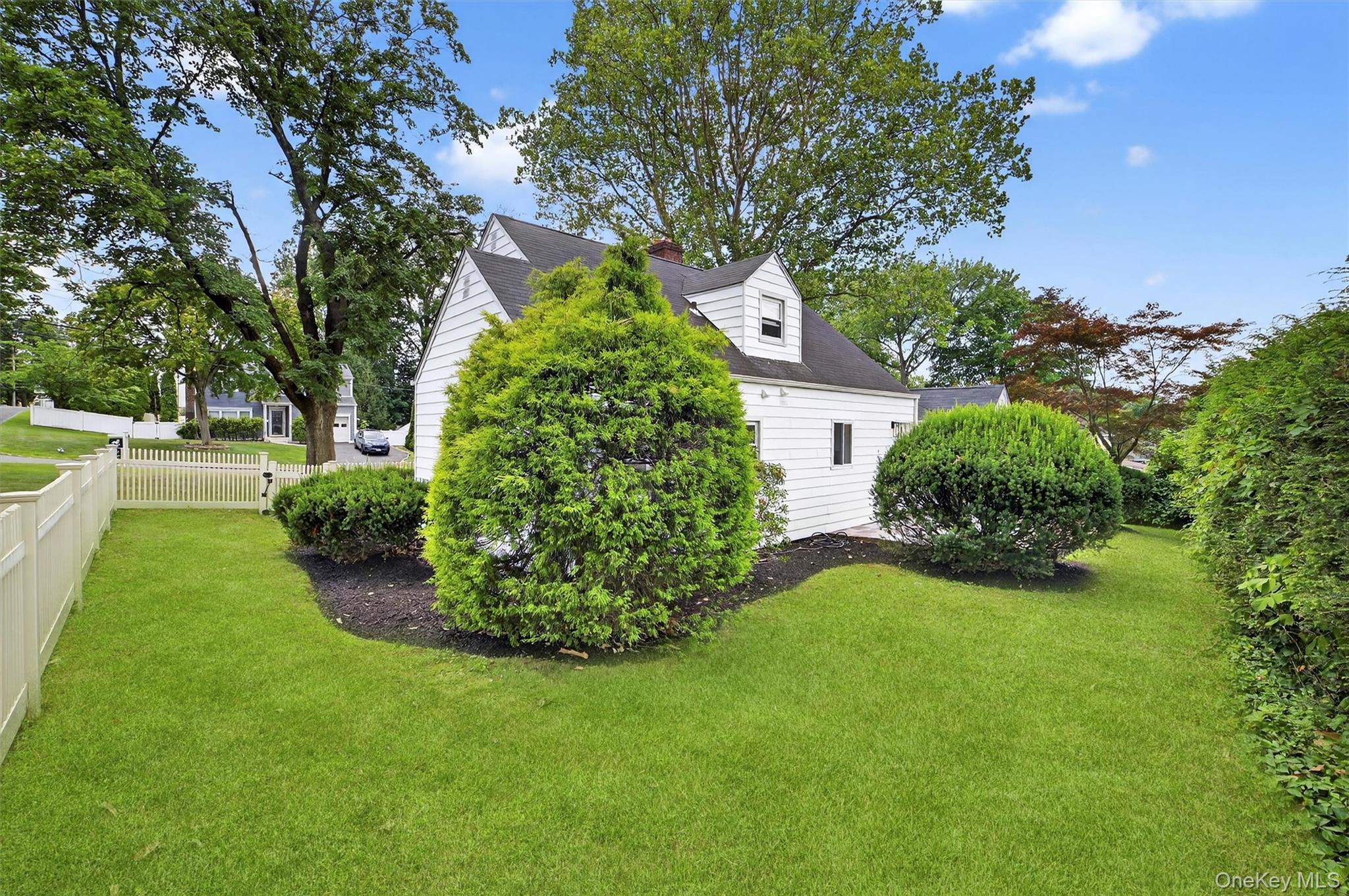 Single Family Benedict Westchester County, NY 10709, MLS-883158-43