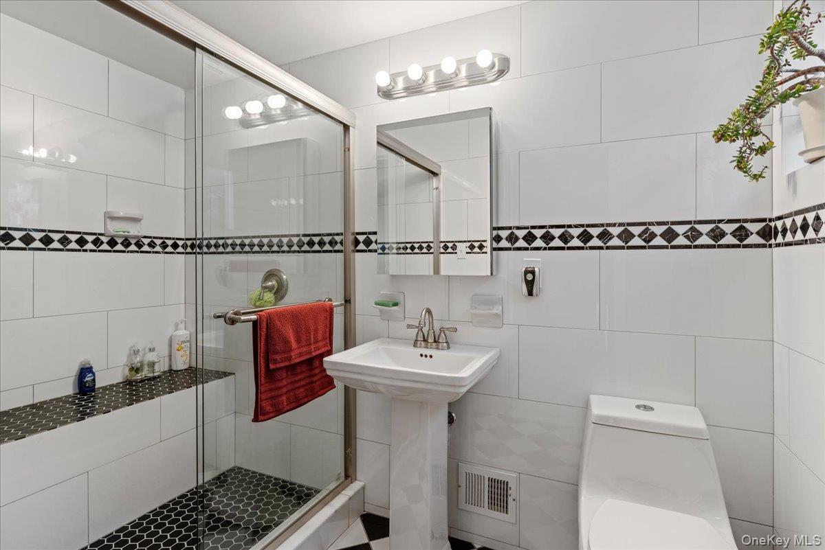 Single Family Hungry Harbor  Nassau County, NY 11581, MLS-883172-15