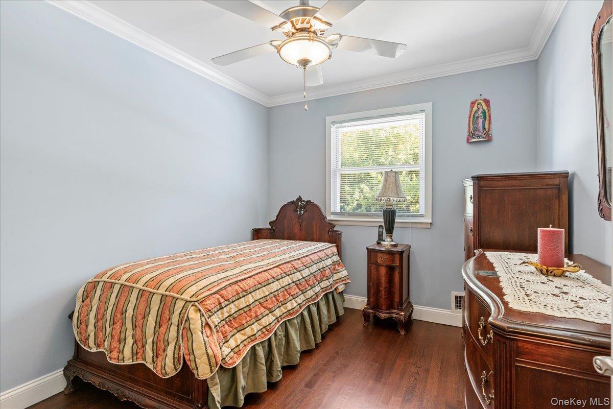 Single Family Hungry Harbor  Nassau County, NY 11581, MLS-883172-17