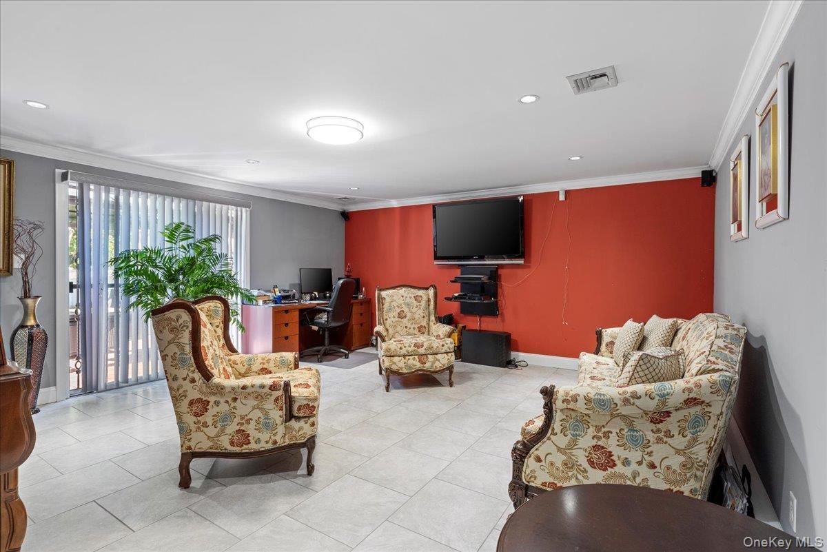 Single Family Hungry Harbor  Nassau County, NY 11581, MLS-883172-20