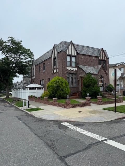 Single Family 240th  Queens, NY 11426, MLS-883179-2