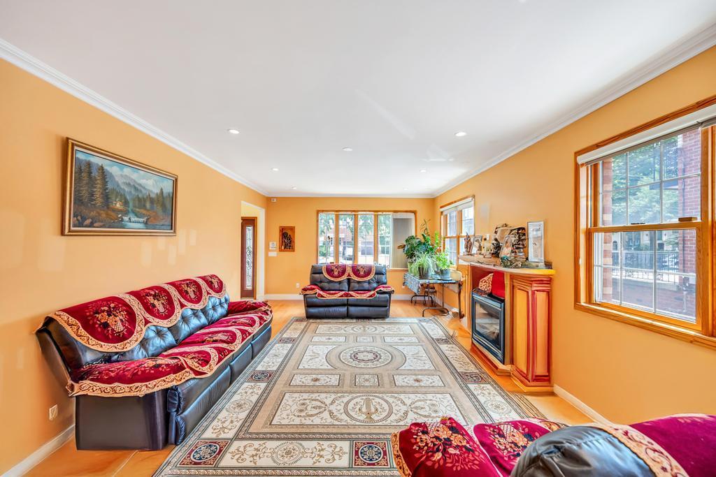 Single Family 263rd  Queens, NY 11001, MLS-883190-12