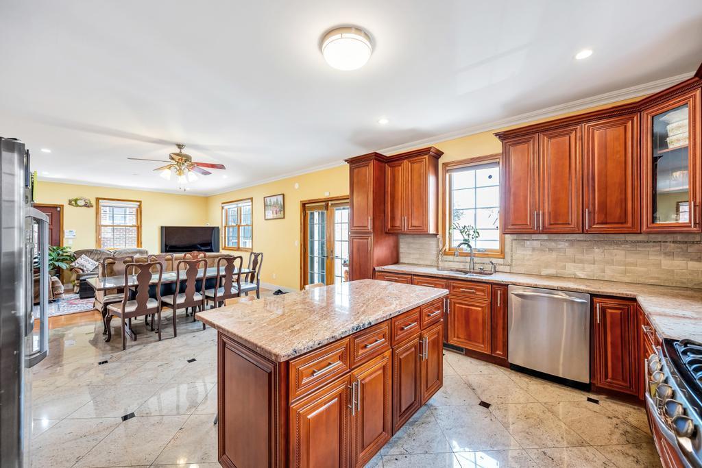 Single Family 263rd  Queens, NY 11001, MLS-883190-17
