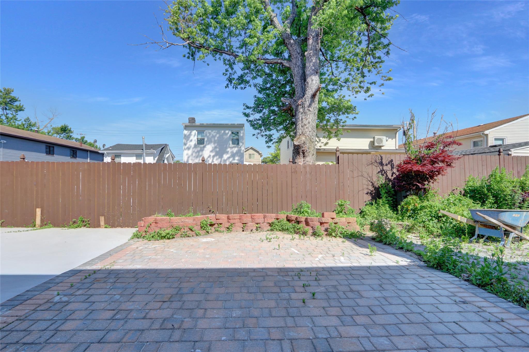 Single Family Patterson  Staten Island, NY 10306, MLS-883224-24