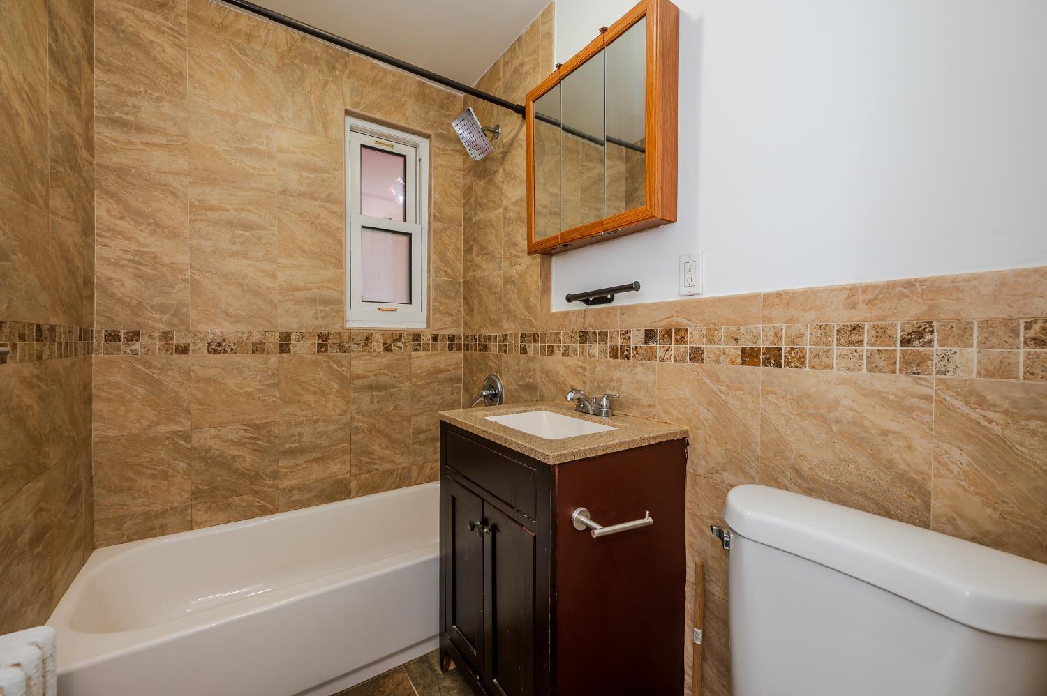 Single Family Sacket  Bronx, NY 10462, MLS-883234-15