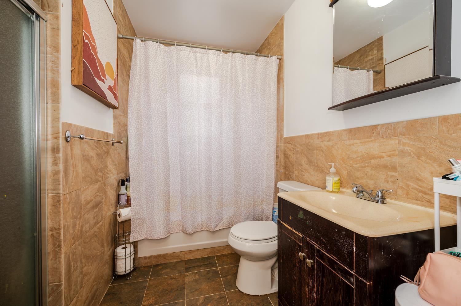 Single Family Sacket  Bronx, NY 10462, MLS-883234-9