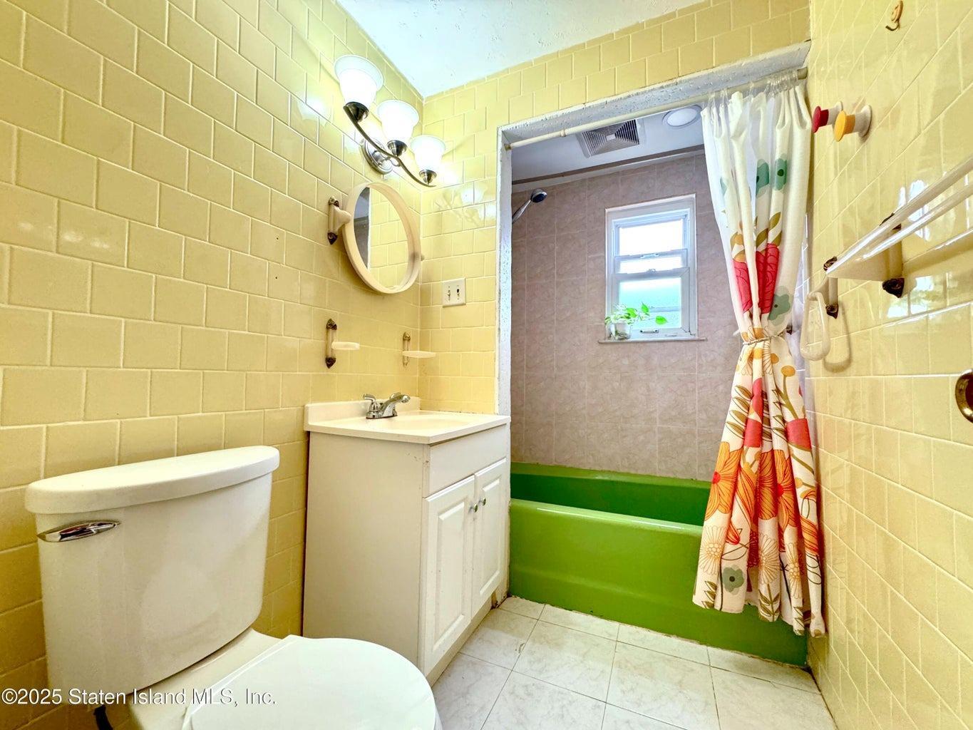 Single Family Fillmore  Brooklyn, NY 11234, MLS-883260-13