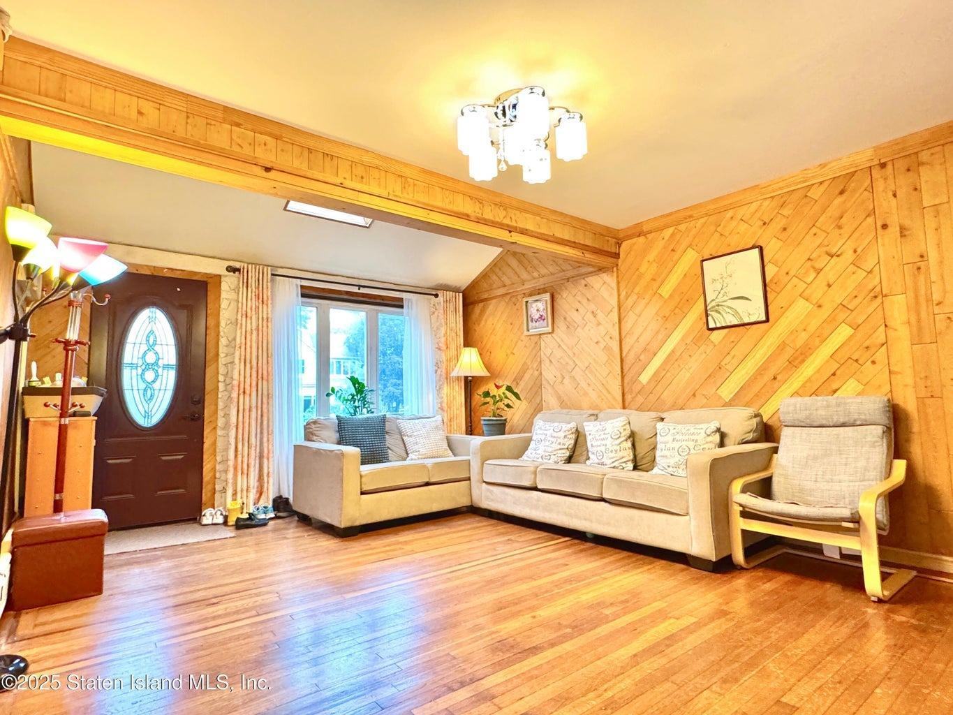 Single Family Fillmore  Brooklyn, NY 11234, MLS-883260-21