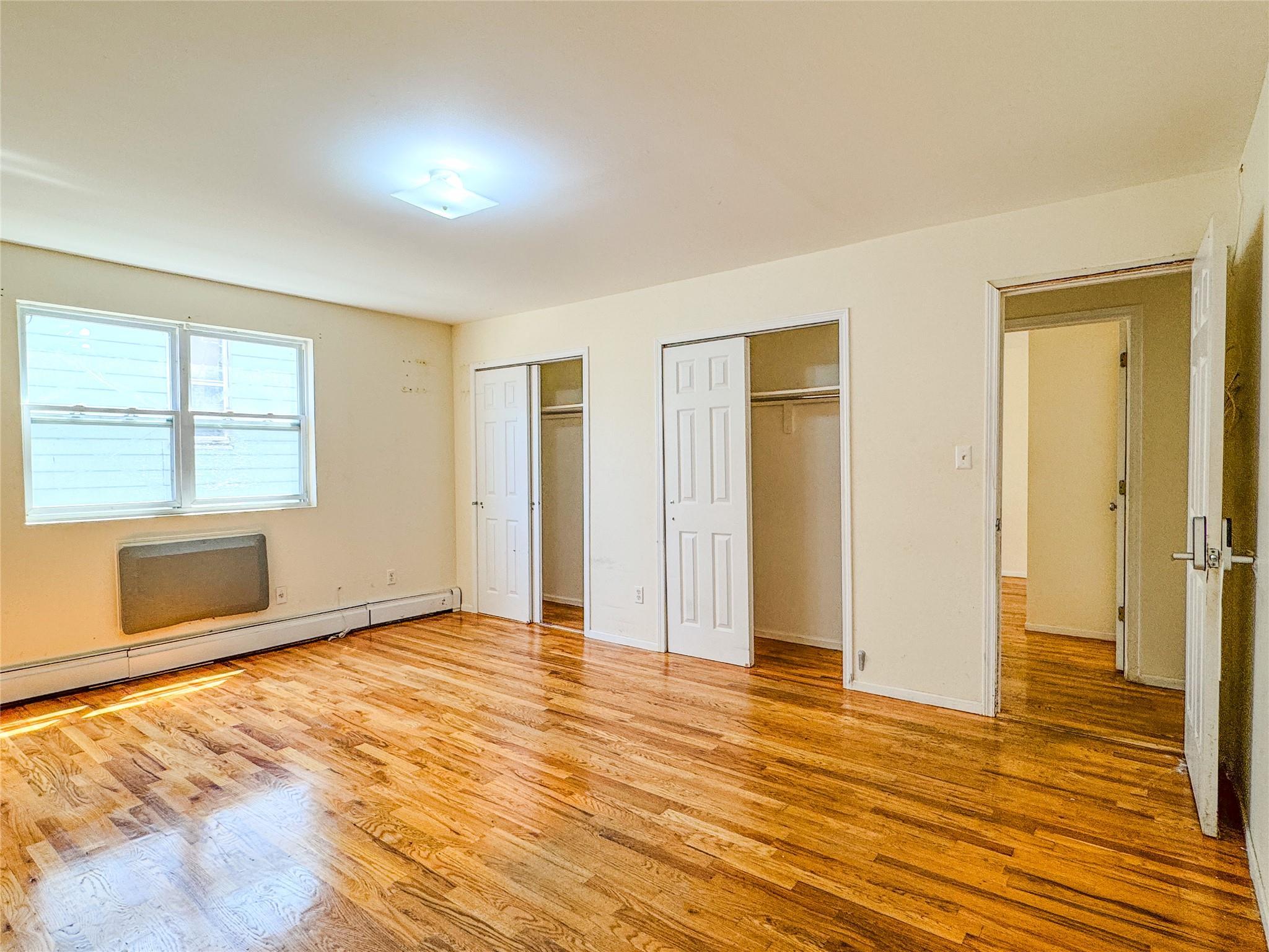 Single Family 81st  Queens, NY 11416, MLS-883262-8