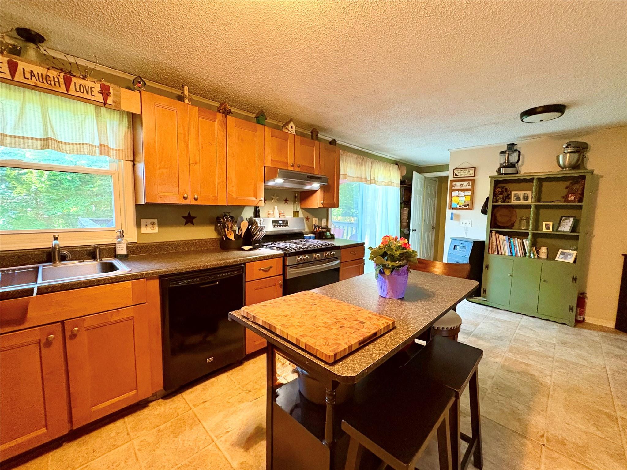 Single Family Amherst  Dutchess County, NY 12571, MLS-883277-5