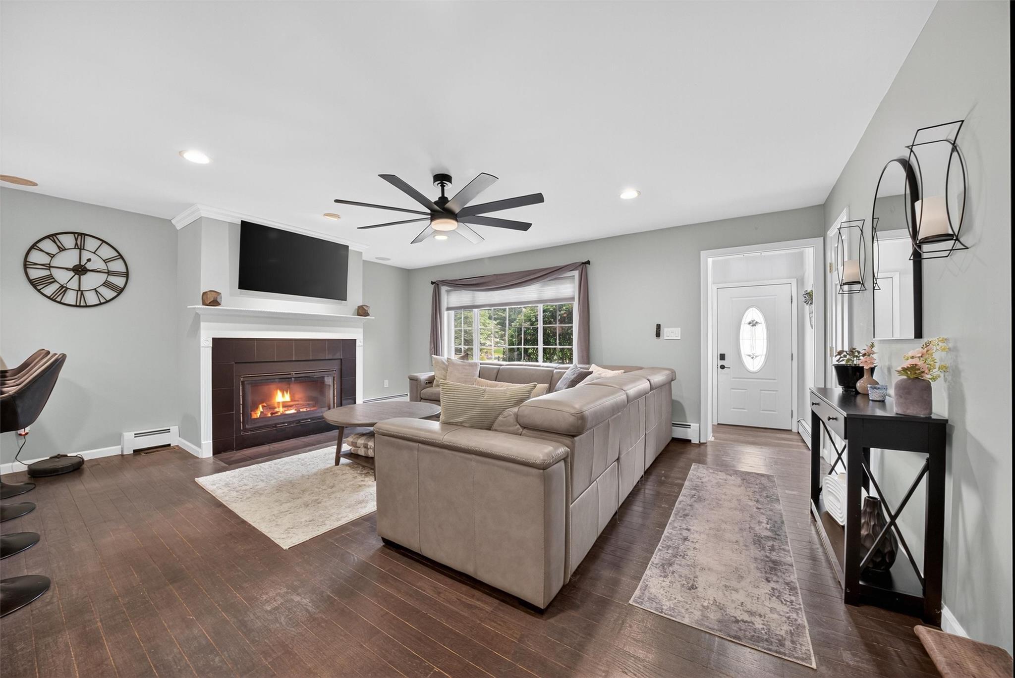 Single Family Spring Rock  Orange County, NY 12553, MLS-883310-4
