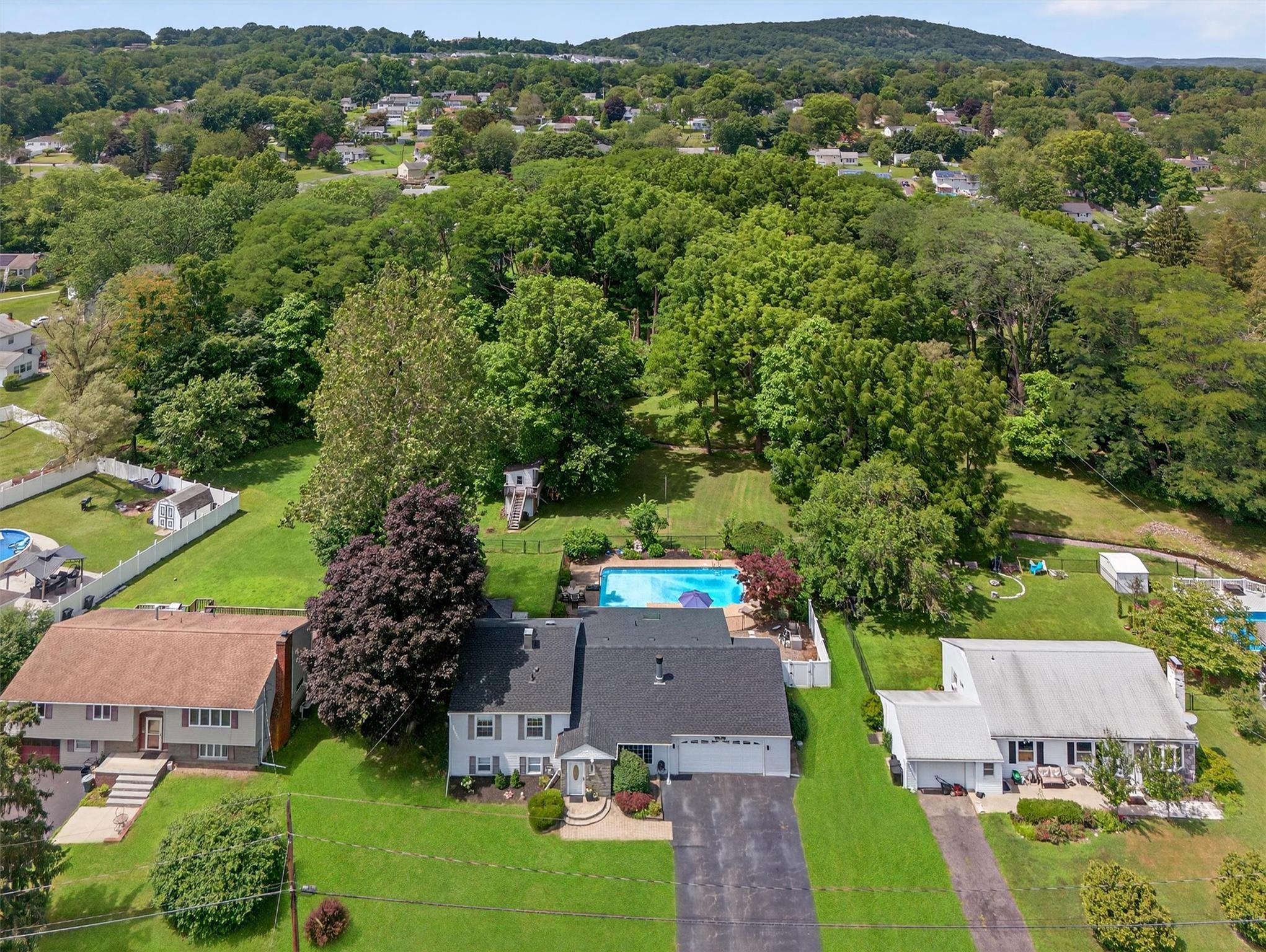 Single Family Spring Rock  Orange County, NY 12553, MLS-883310-47