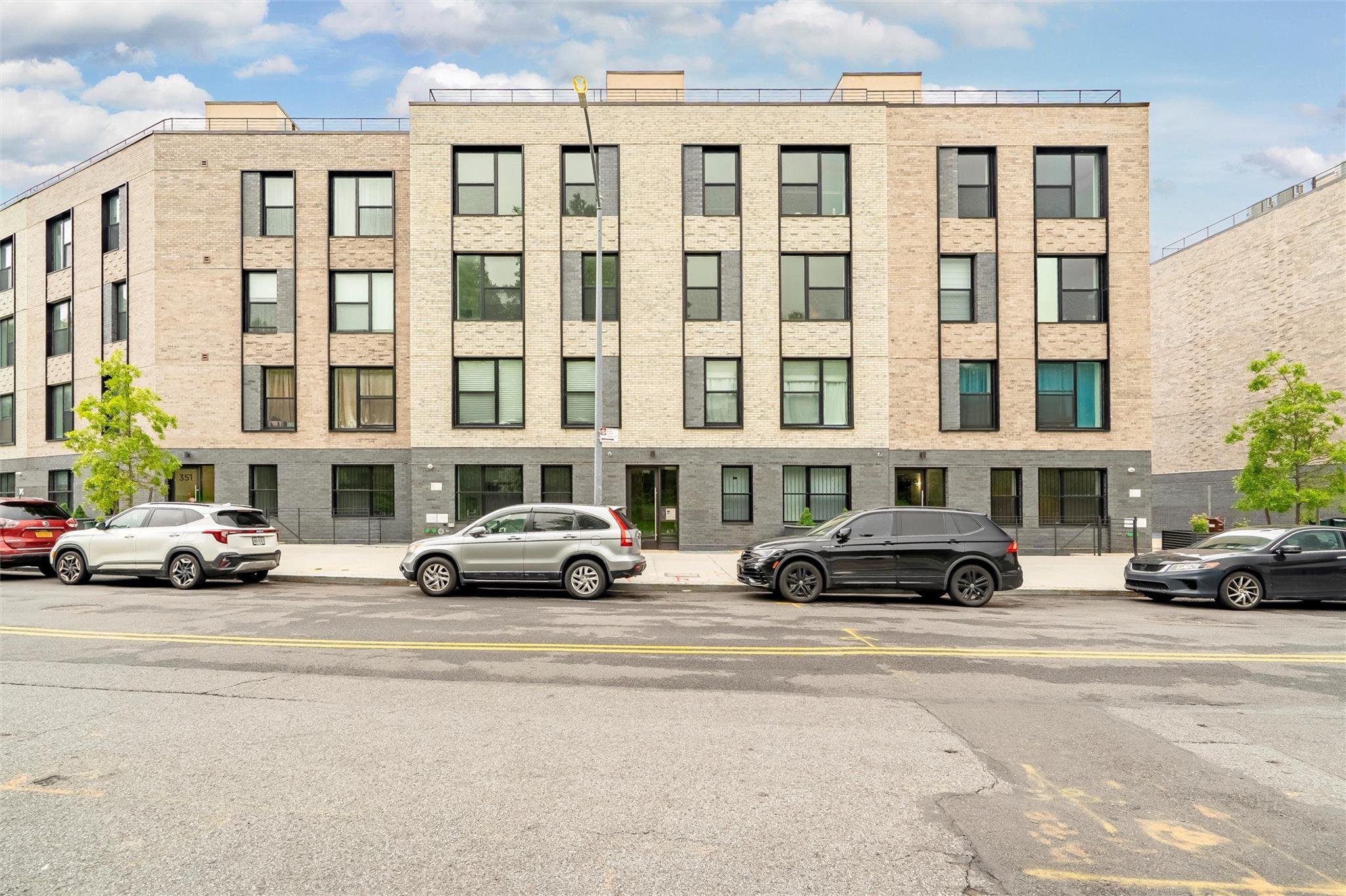 Coop Bronx River  Bronx, NY 10473, MLS-883313-2