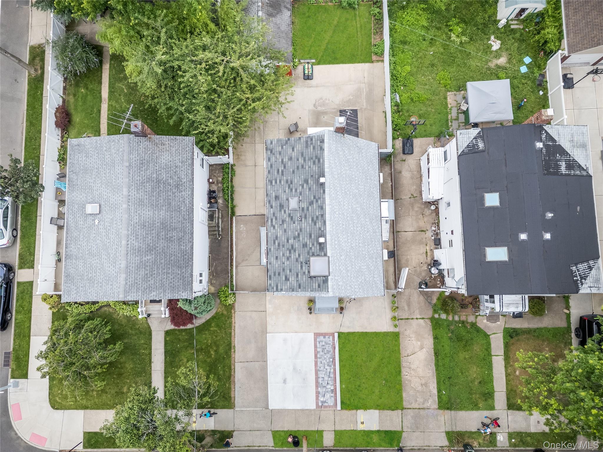 Single Family 264th  Queens, NY 11004, MLS-883316-17