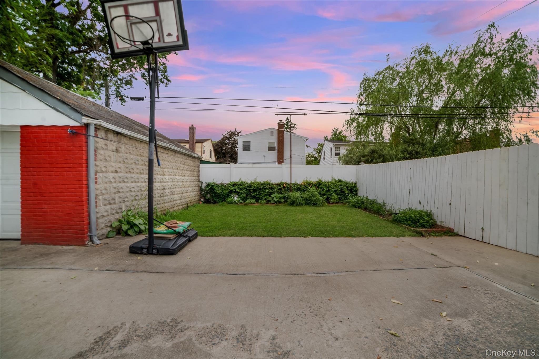 Single Family 264th  Queens, NY 11004, MLS-883316-19