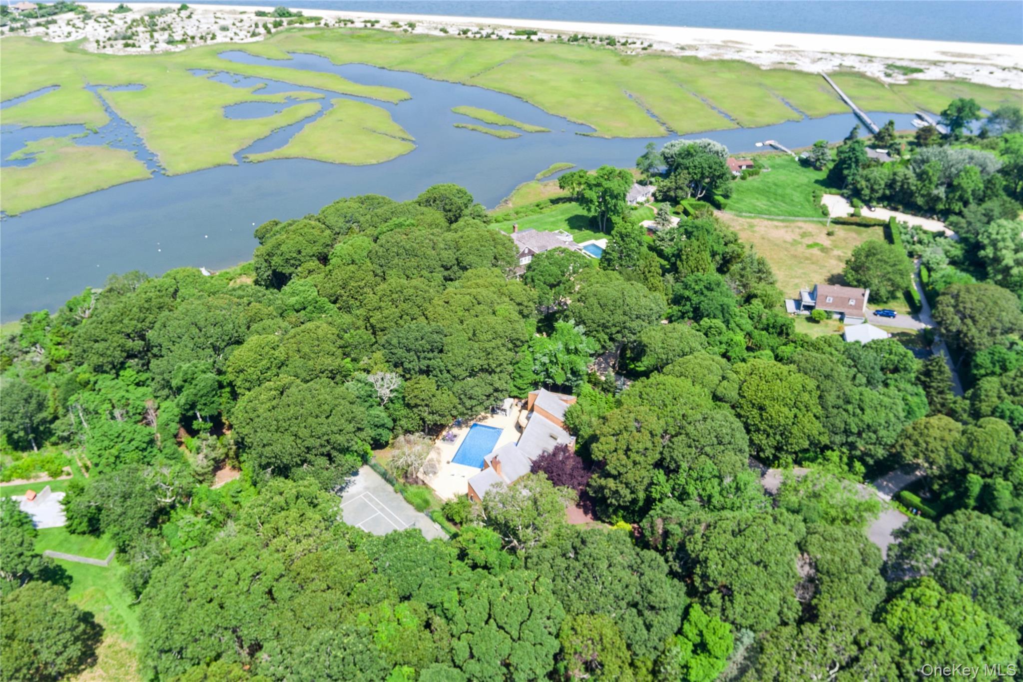 Single Family Hidden Cove  Suffolk County, NY 11968, MLS-883327-34