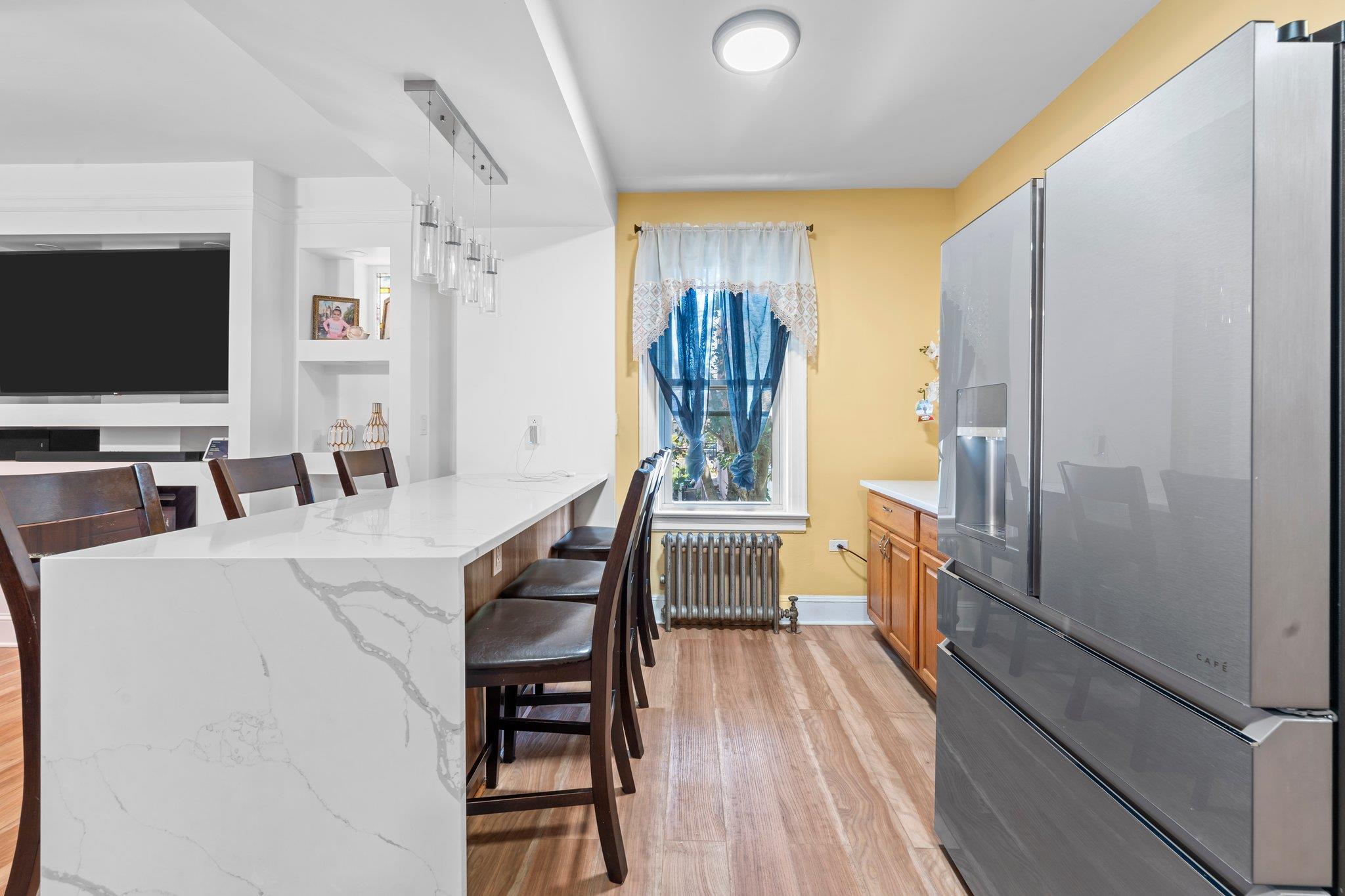 Single Family Kingsland  Bronx, NY 10469, MLS-883344-12