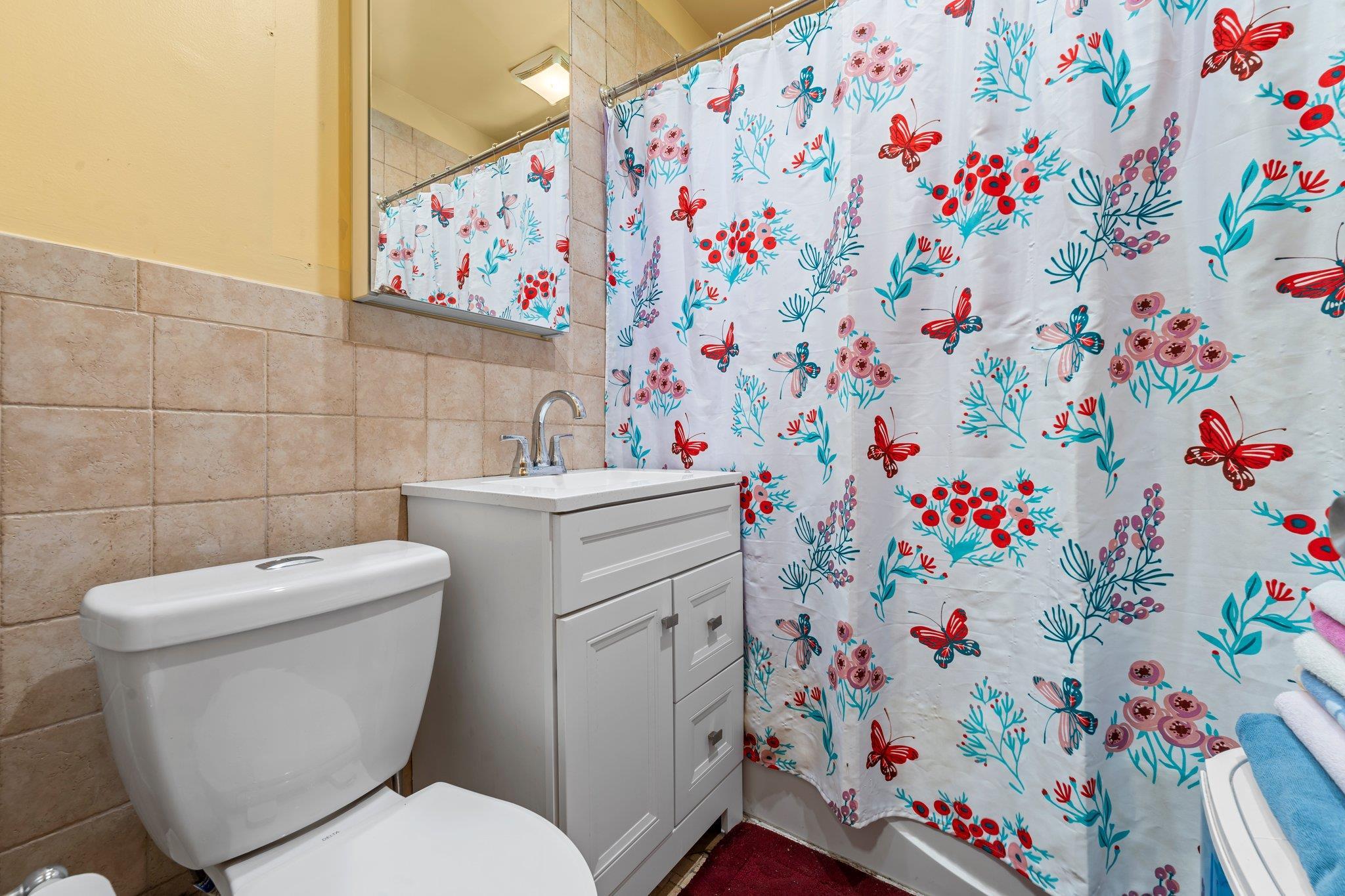 Single Family Kingsland  Bronx, NY 10469, MLS-883344-17