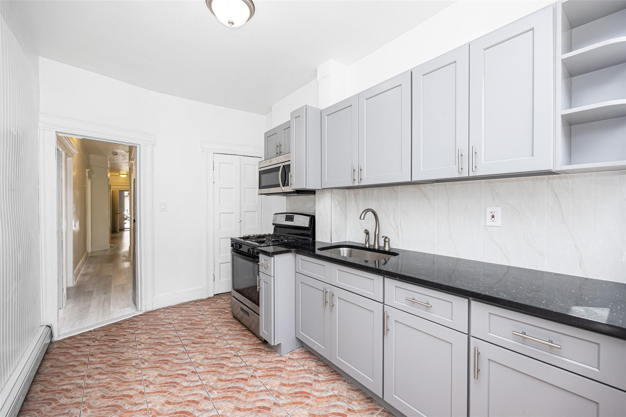 Single Family 88th Street  Queens, NY 11421, MLS-883354-6