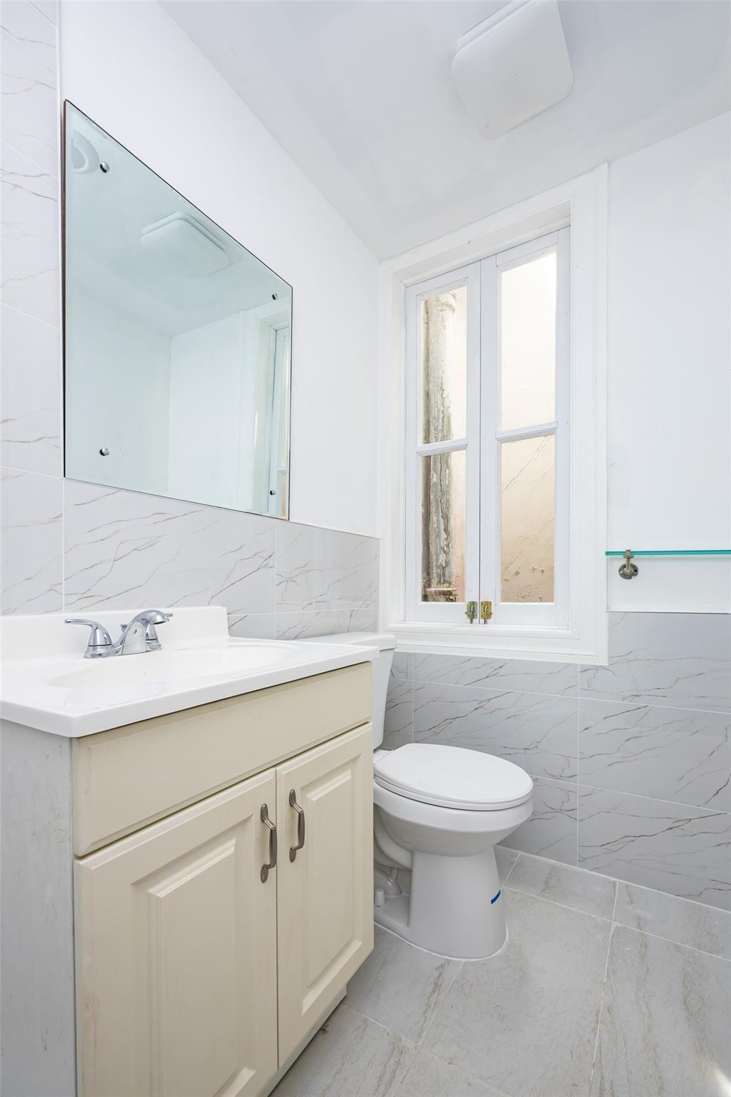 Single Family 88th Street  Queens, NY 11421, MLS-883354-7