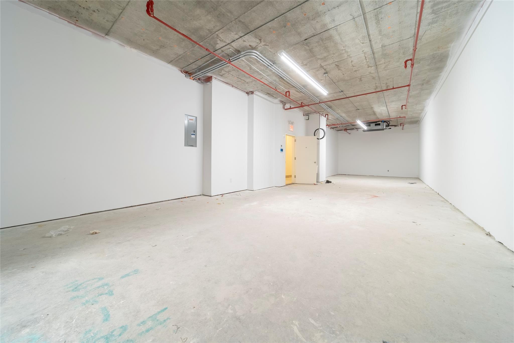 Commercial Lease Queens  Queens, NY 11415, MLS-883356-3