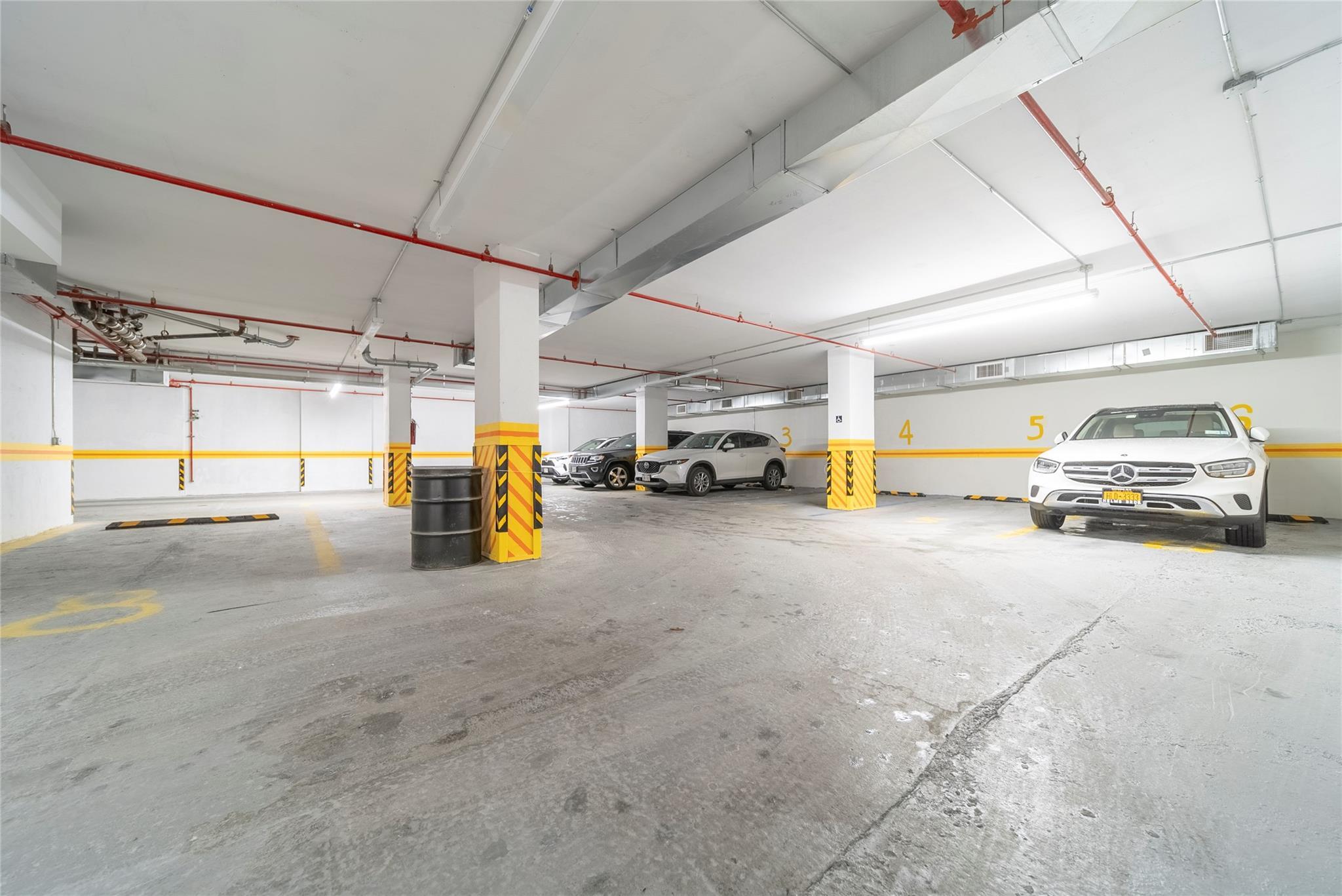Commercial Lease Queens  Queens, NY 11415, MLS-883357-7