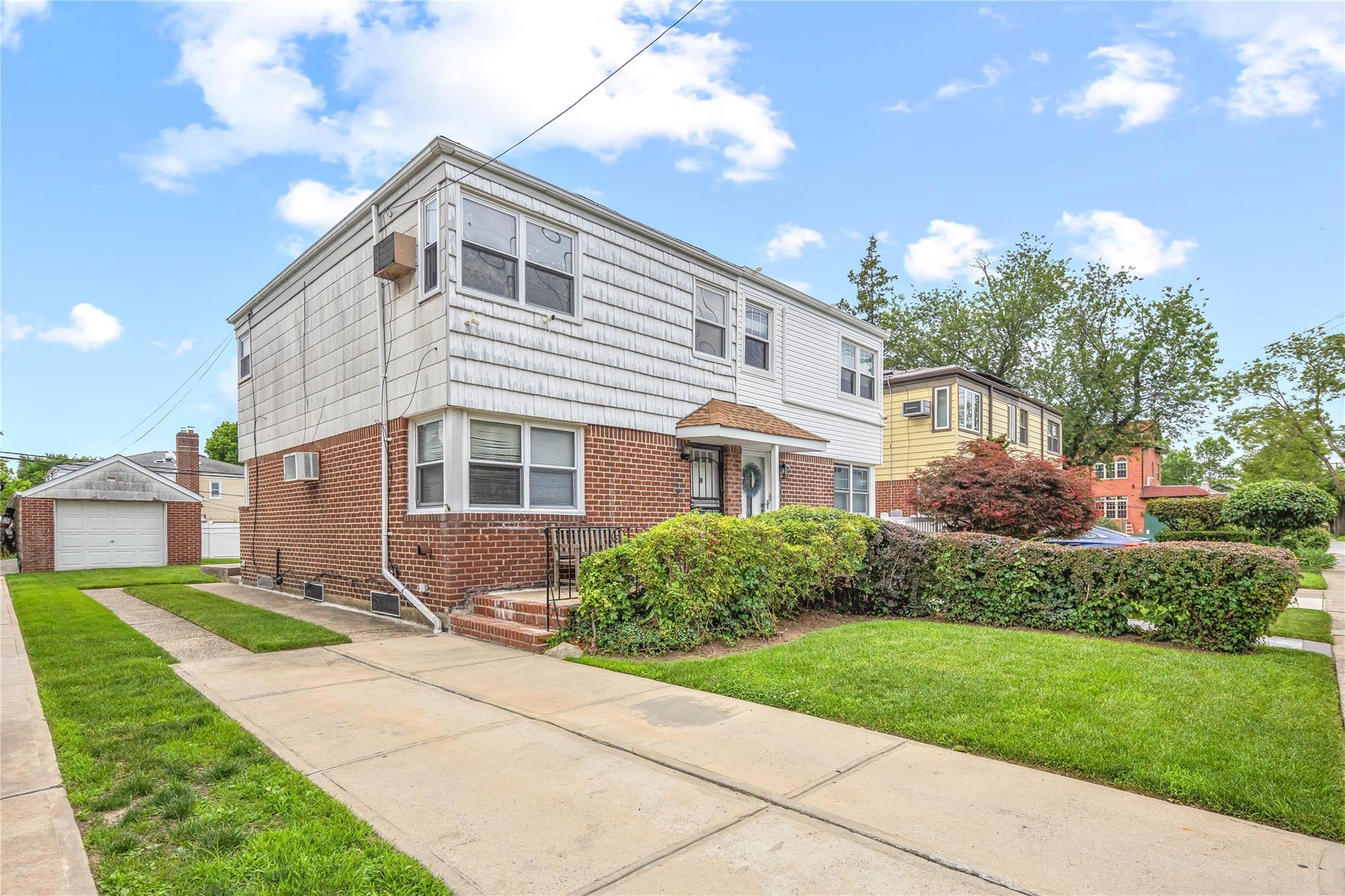 Single Family Bell  Queens, NY 11364, MLS-883365-2