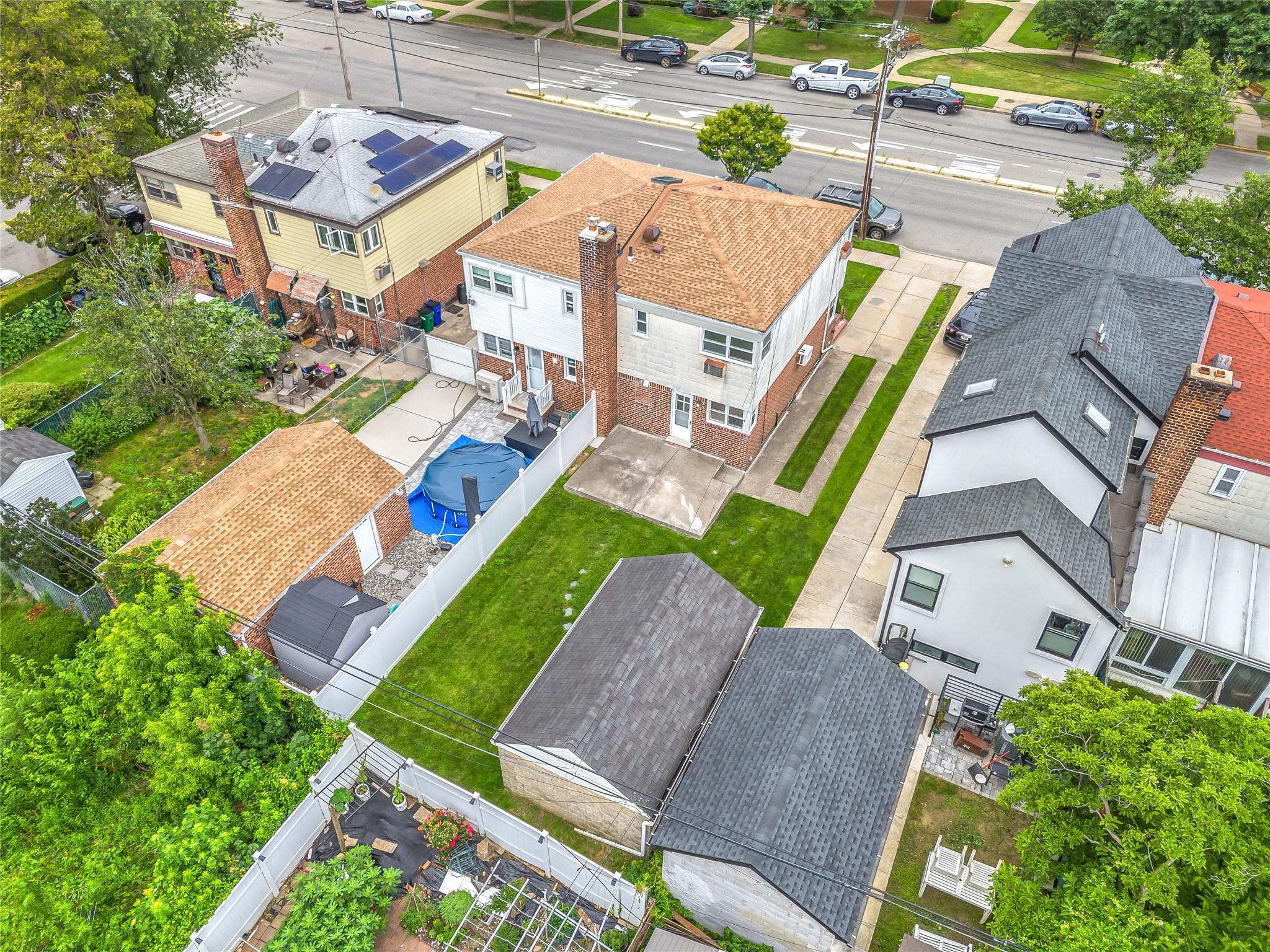 Single Family Bell  Queens, NY 11364, MLS-883365-27
