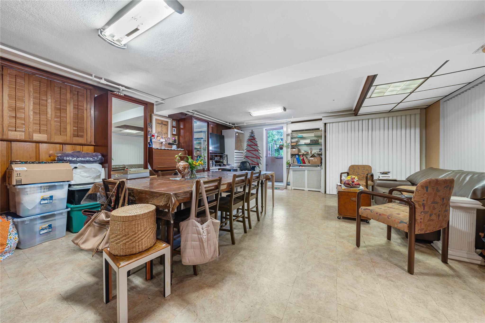 Single Family Powells Cove  Queens, NY 11357, MLS-883366-15