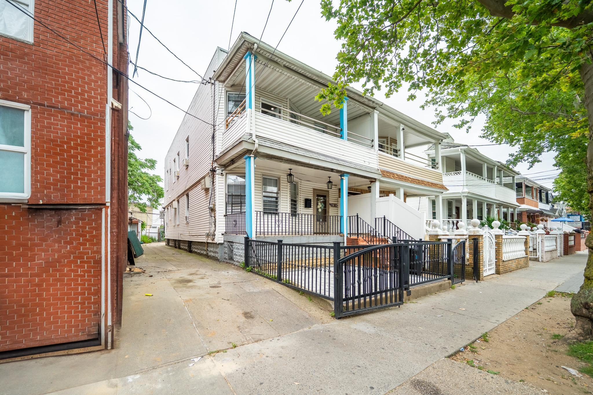 Single Family Lefferts  Queens, NY 11419, MLS-883370-2