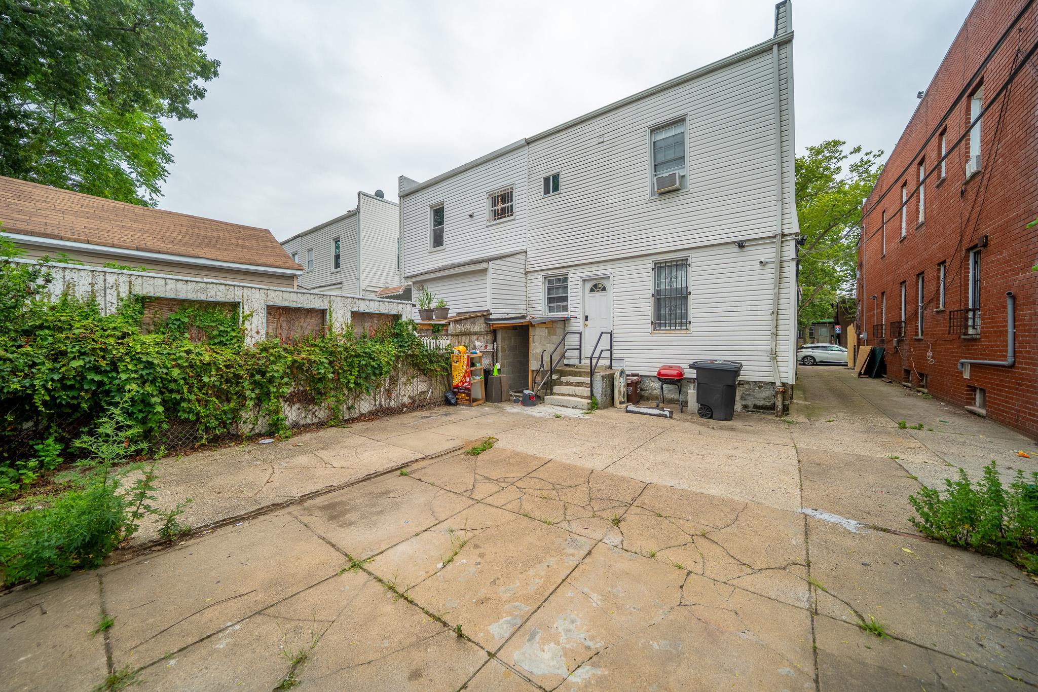 Single Family Lefferts  Queens, NY 11419, MLS-883370-29