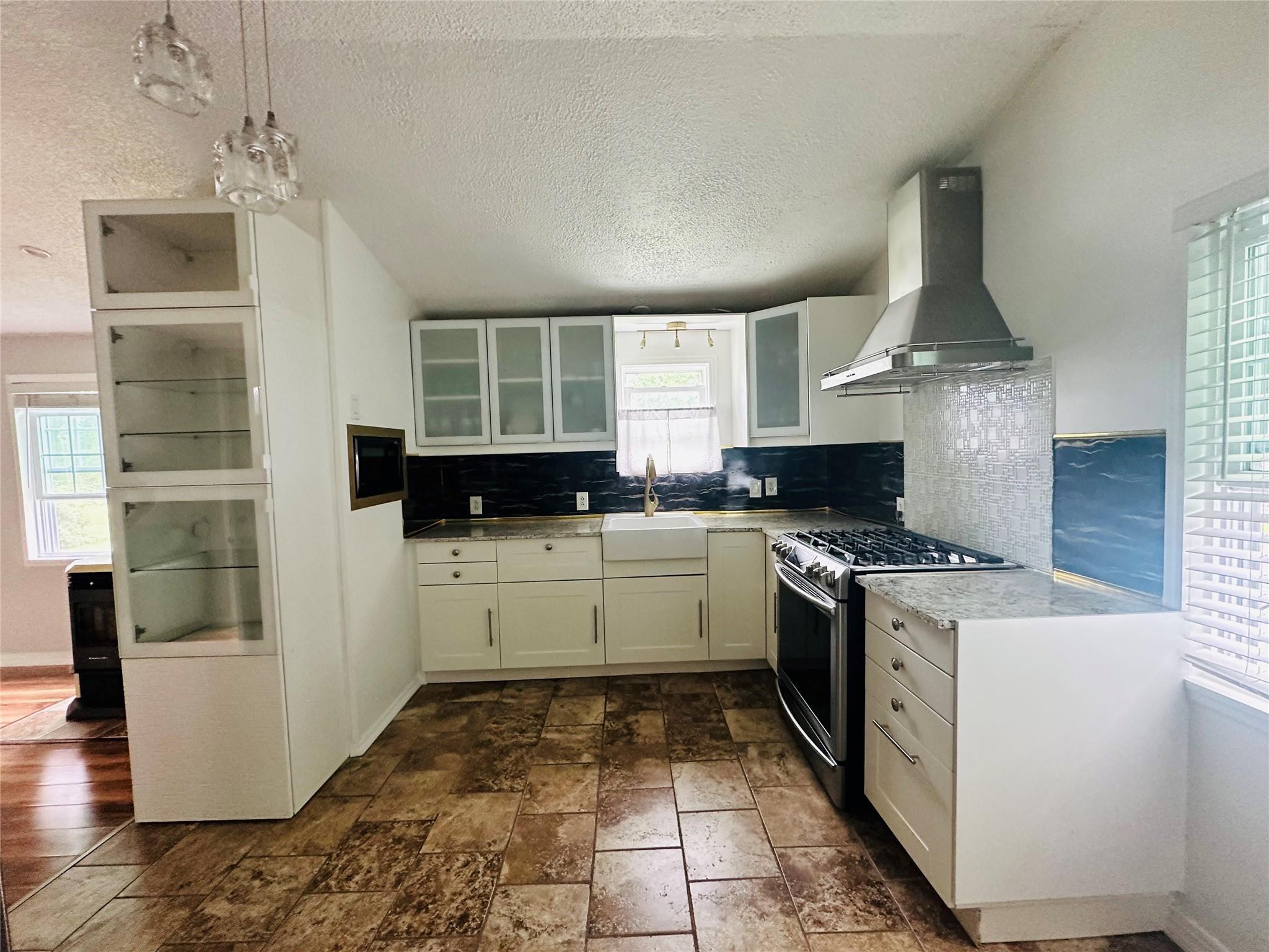 Single Family Legend Dr  Orange County, NY 12586, MLS-883399-5