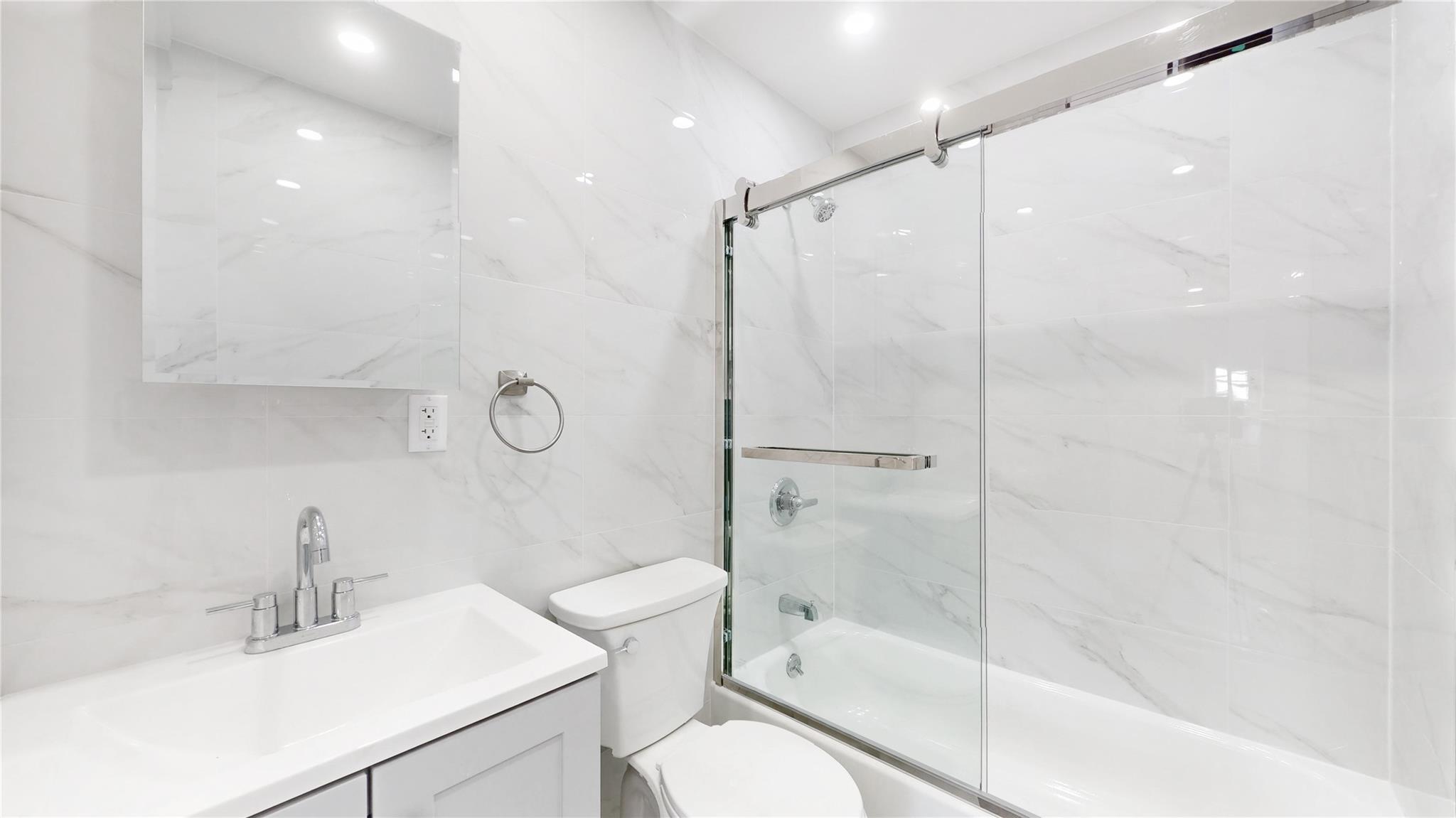 Single Family Beach 86th  Queens, NY 11693, MLS-883404-14