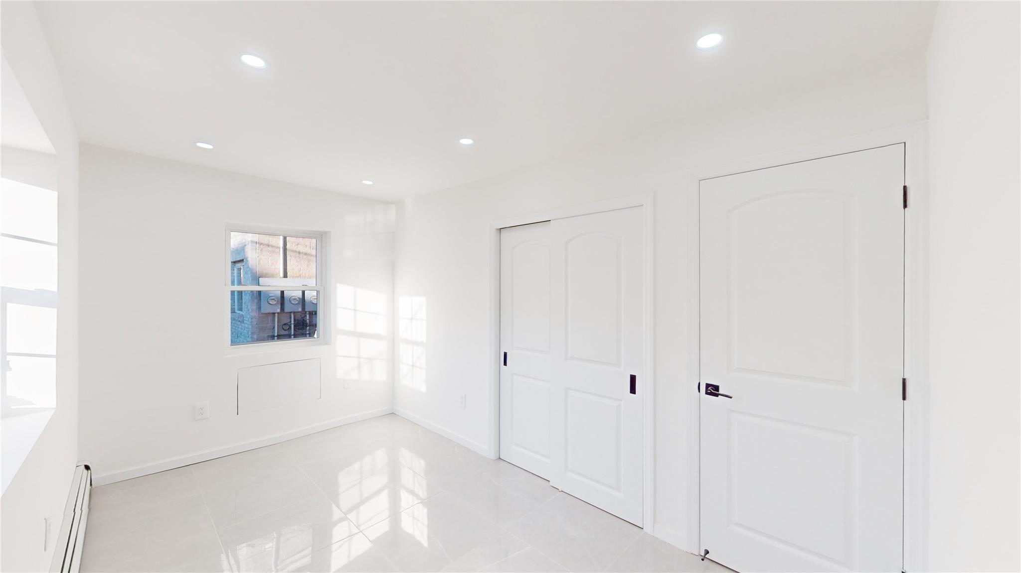 Single Family Beach 86th  Queens, NY 11693, MLS-883404-15